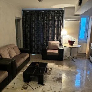 Maya Bucureşti