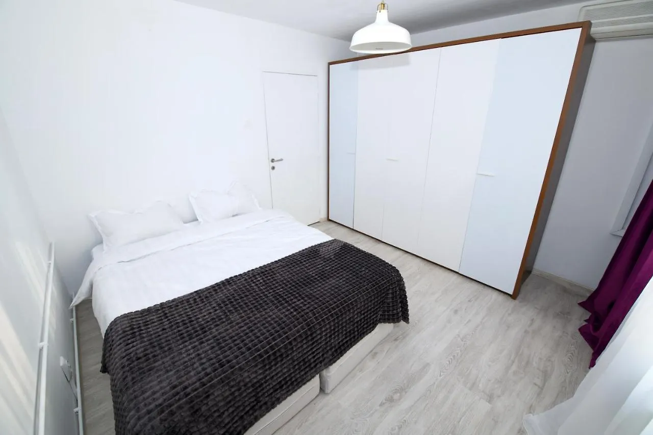 Musical Apartament Apartment Bucharest