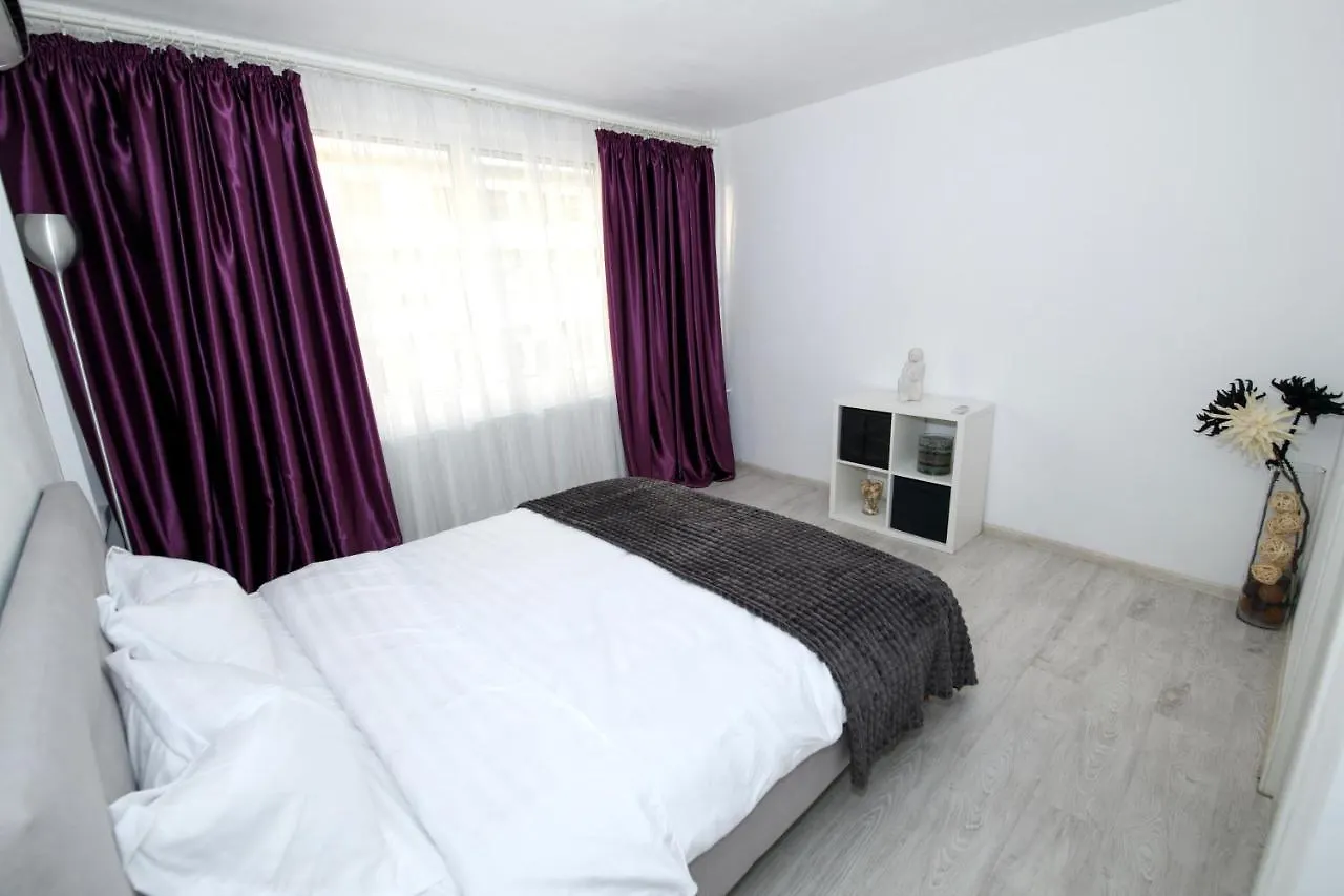 Musical Apartament Apartment Bucharest